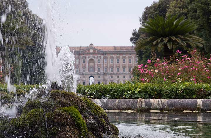Tour ed Escursioni dal porto di Napoli a Caserta