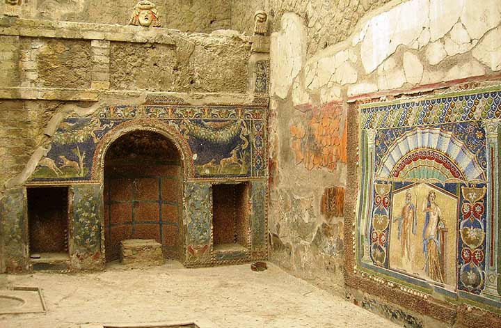 Tour da Napoli a Pompei ed Ercolano